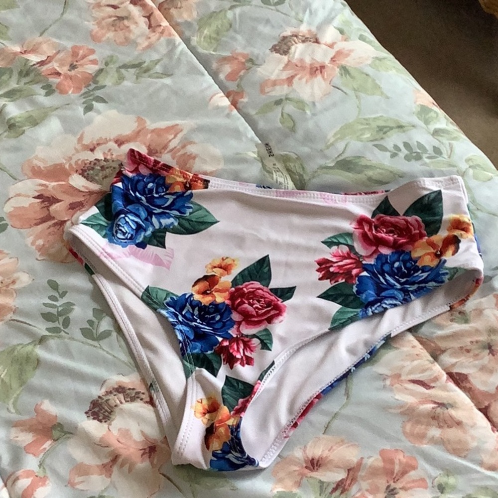 SHEIN bikini flower, pattern, red, white, blue, yellow, and orange size medium